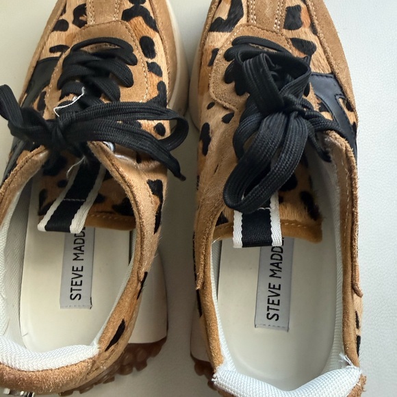 Steve Madden Tan and Black Leopard Sneakers - Picture 3 of 4
